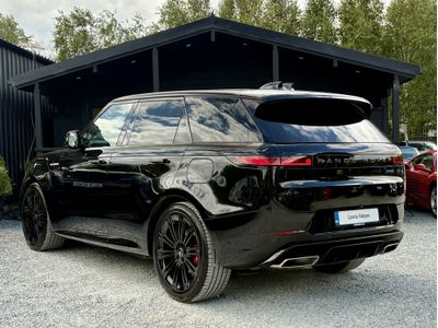 2025 Land Rover Range Rover Sport