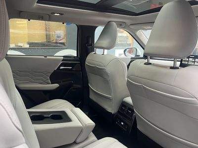 2024 Mitsubishi Outlander
