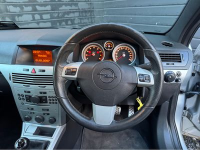 2007 Opel Astra