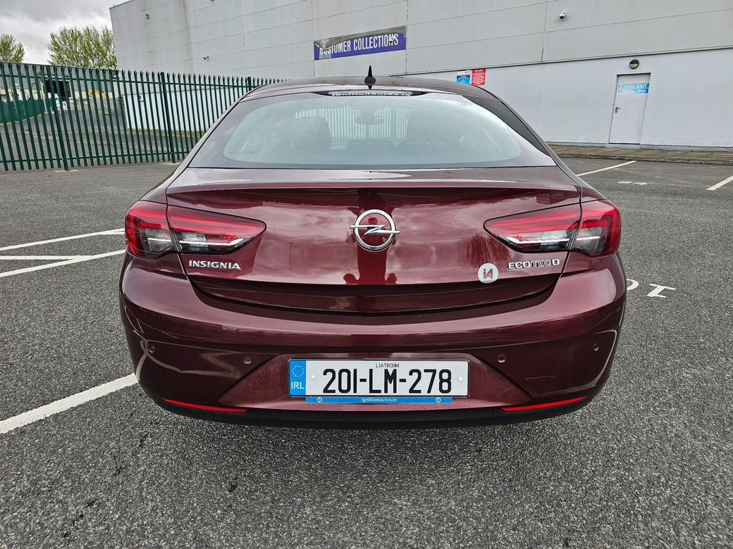 2020 Opel Insignia