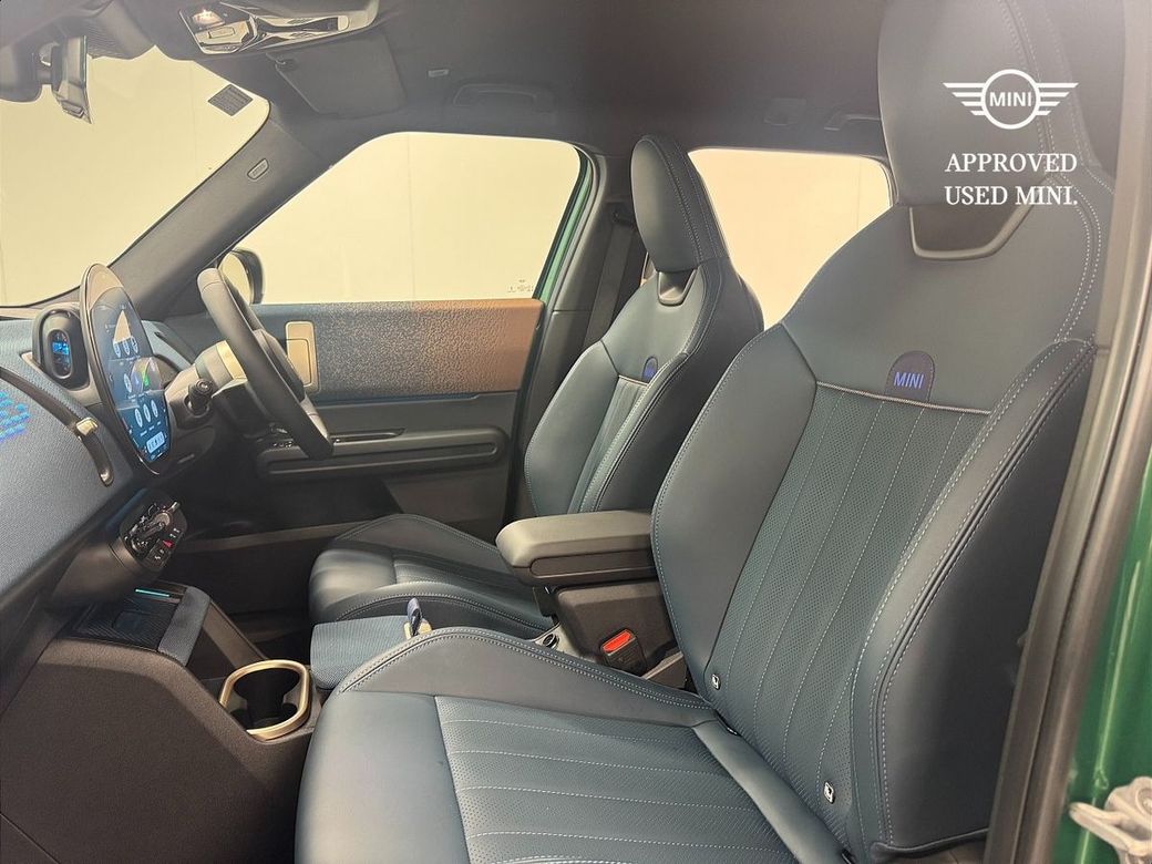 2025 Mini Countryman