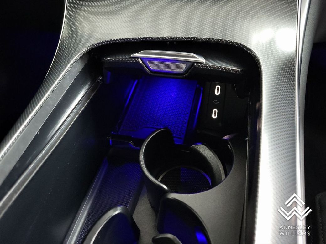 2025 Mercedes-Benz GLC Class