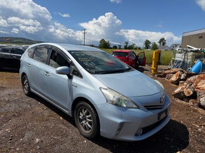2013 Toyota Prius Alpha