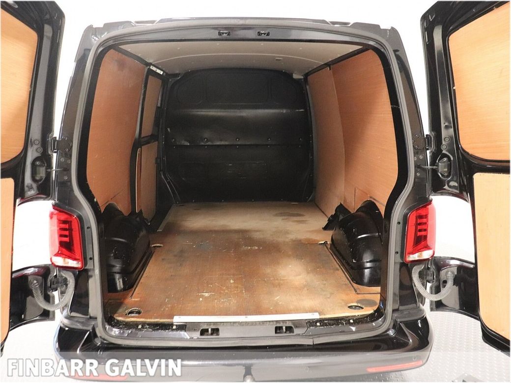 2022 Volkswagen Transporter