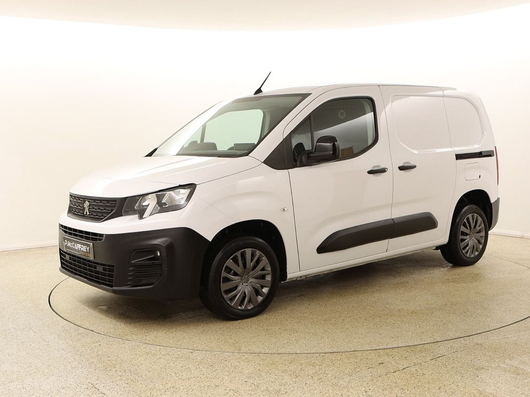2022 Peugeot Partner