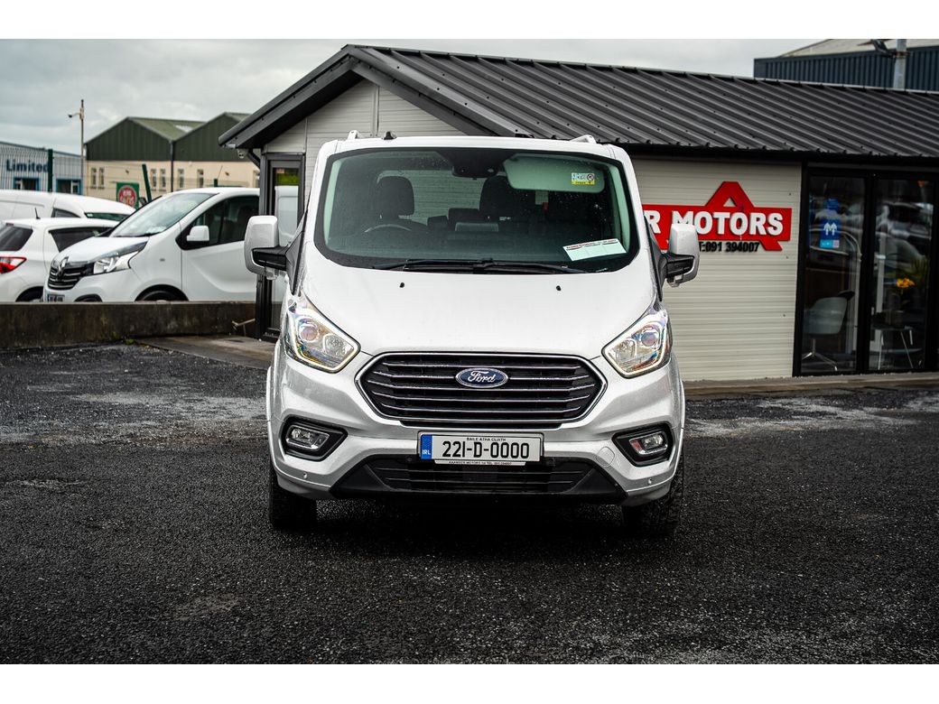 2022 Ford Tourneo