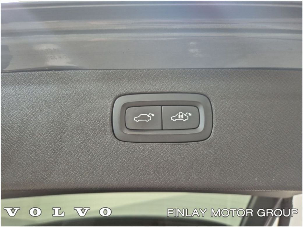 2023 Volvo XC90