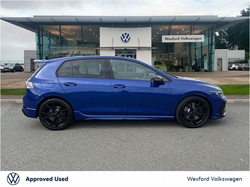 2025 Volkswagen Golf