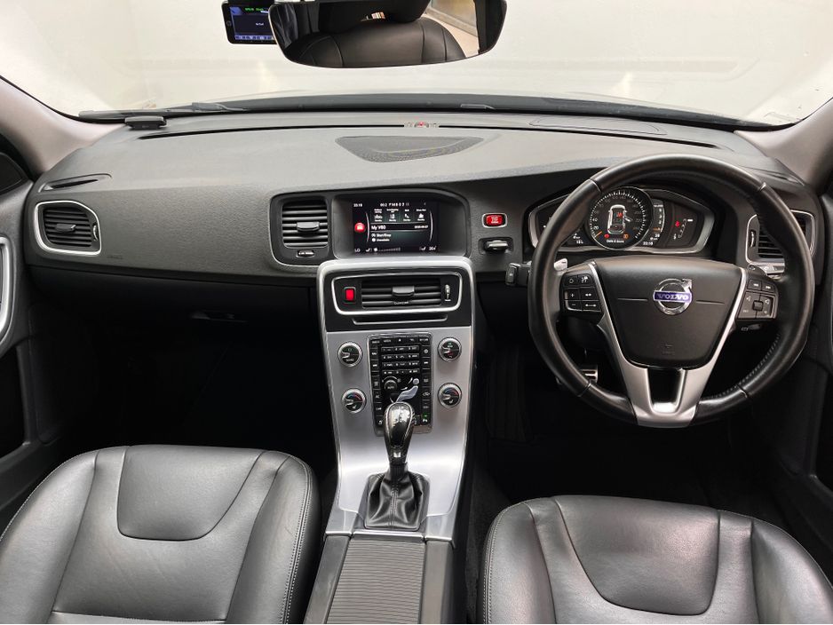 2018 Volvo V60