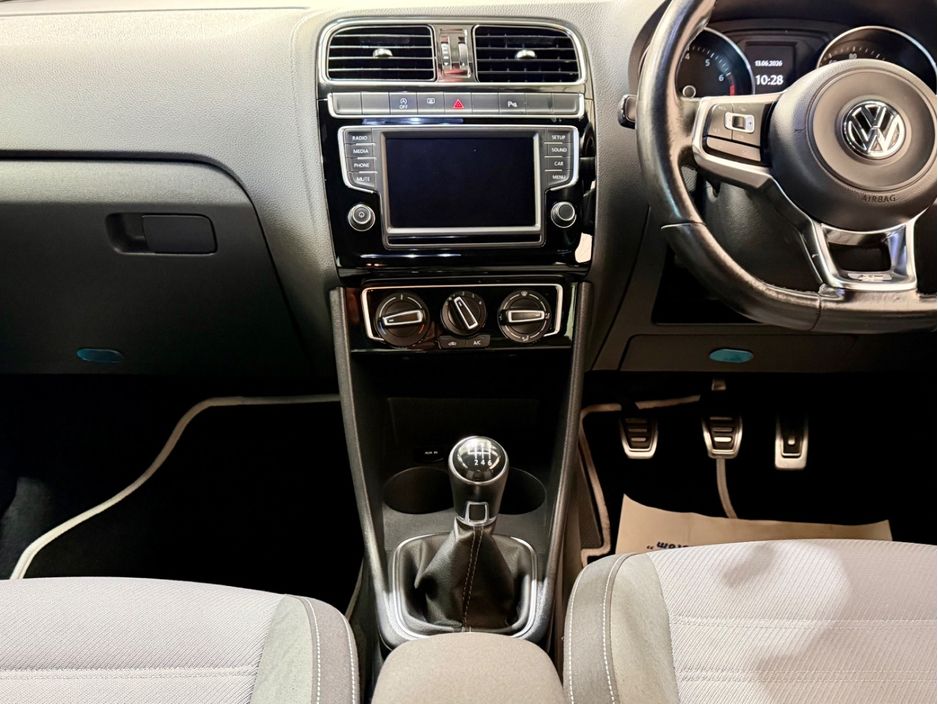 2015 Volkswagen Polo