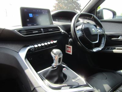 2018 Peugeot 3008