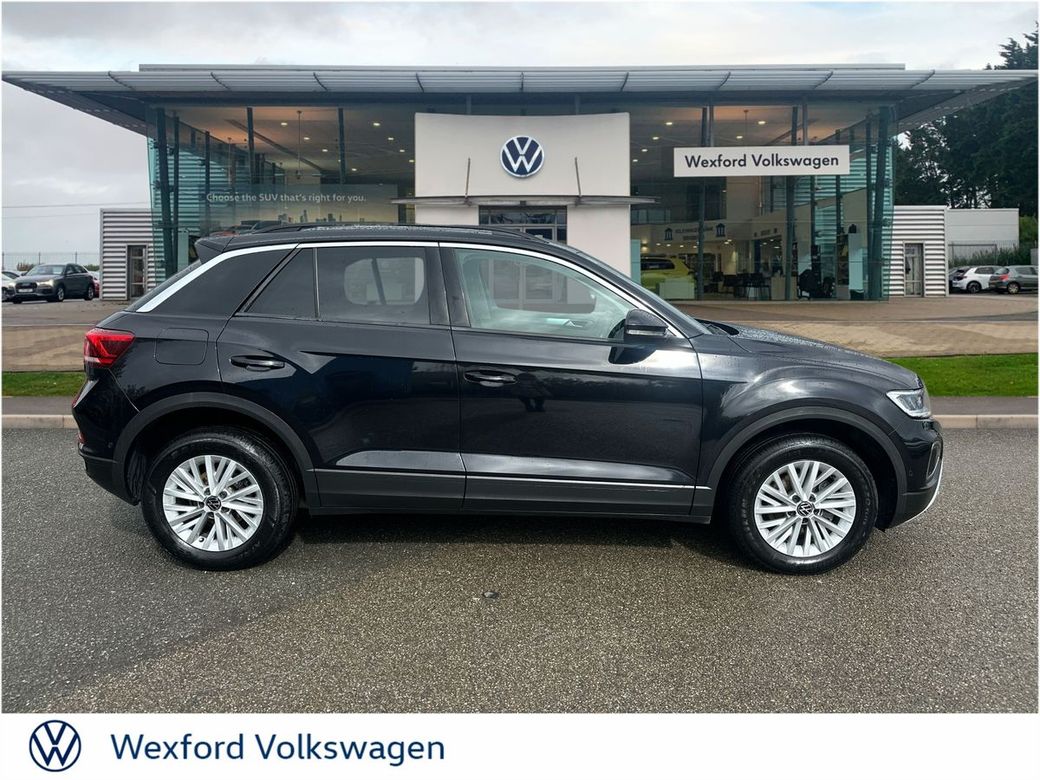 2023 Volkswagen T-Roc