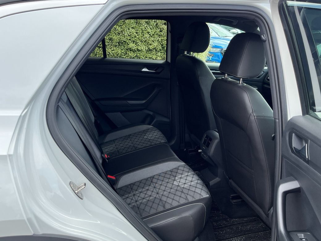 2023 Volkswagen T-Roc