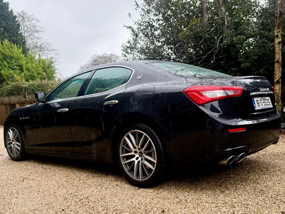 2016 Maserati Ghibli