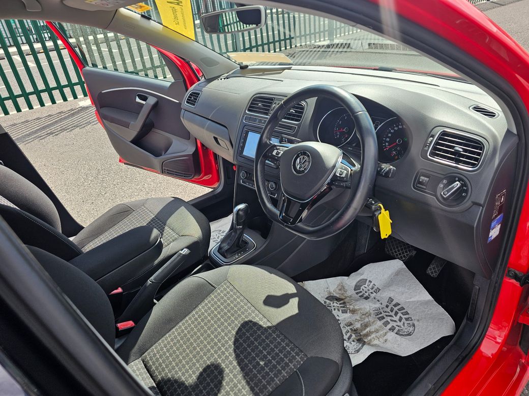 2014 Volkswagen Polo