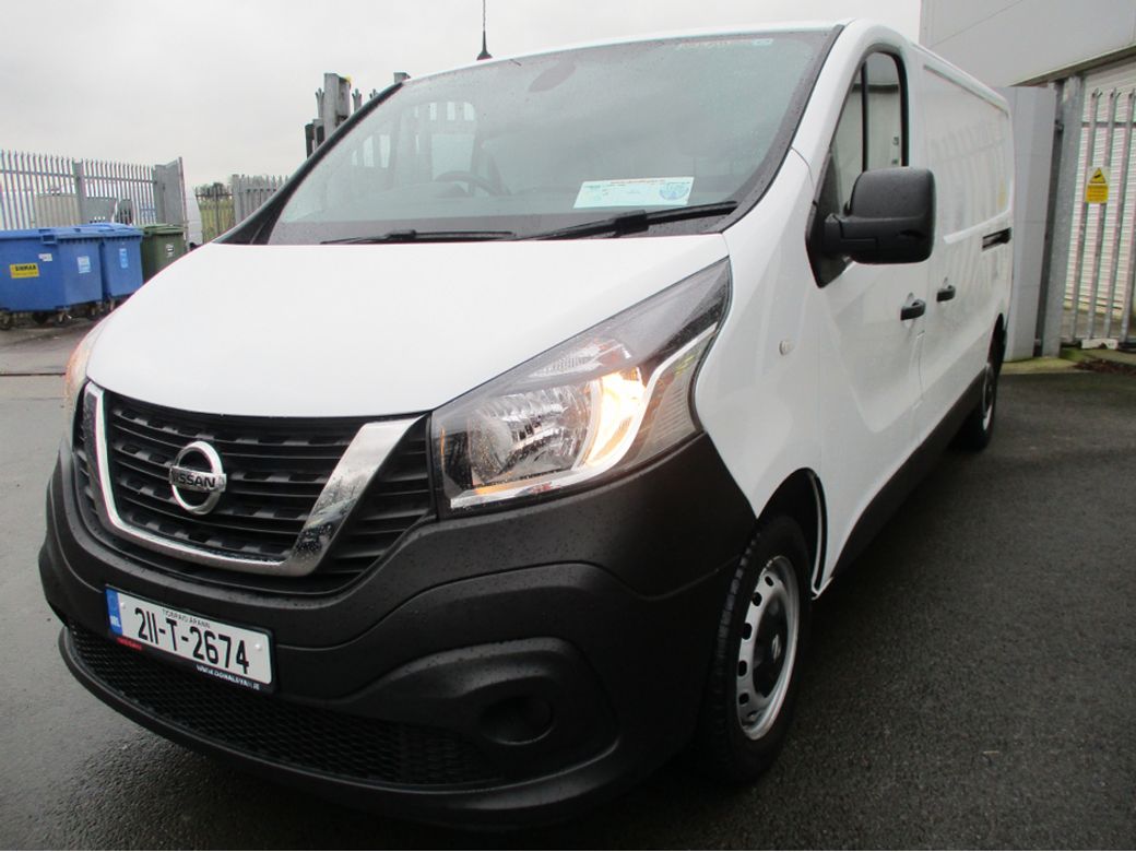 2021 Nissan NV300