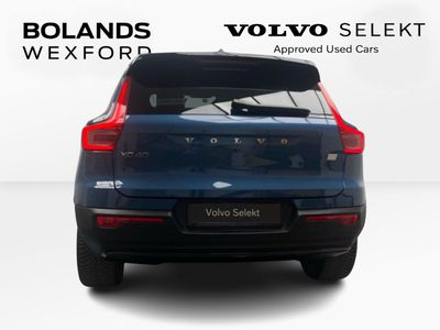 2023 Volvo XC40
