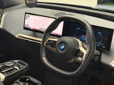2022 BMW iX
