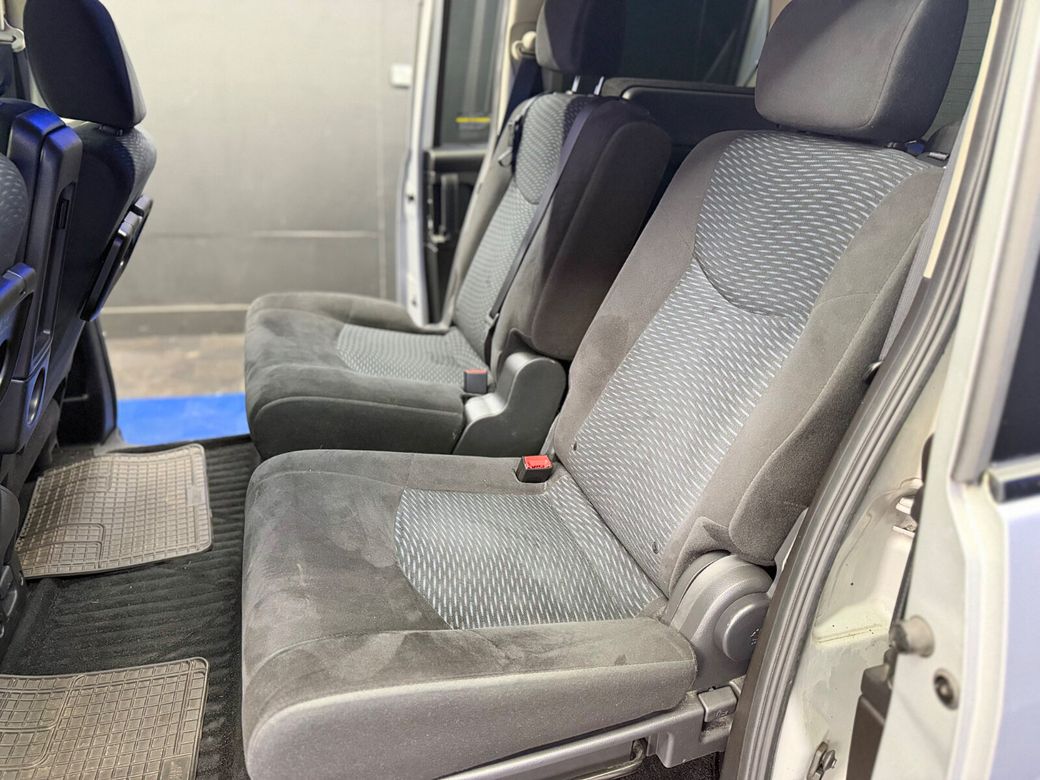 2014 Nissan Serena
