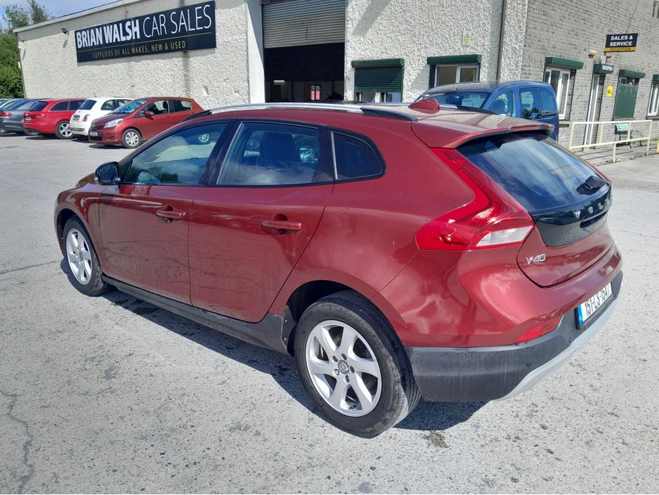 2015 Volvo V40