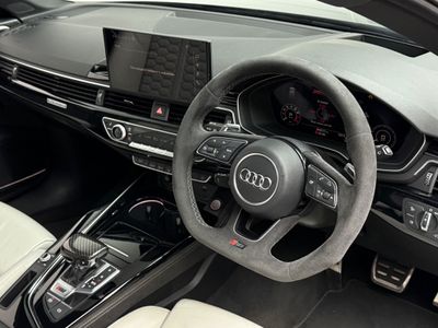 2022 Audi RS4