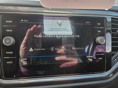 2022 Volkswagen T-Roc