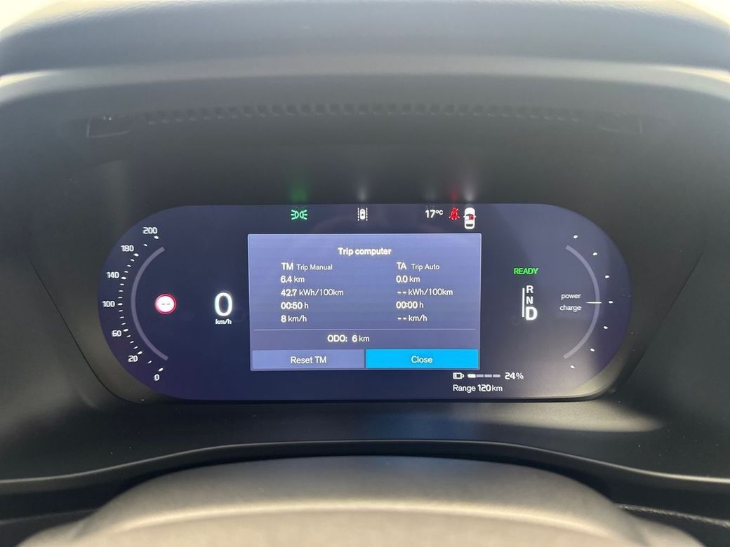 2026 Volvo EX40