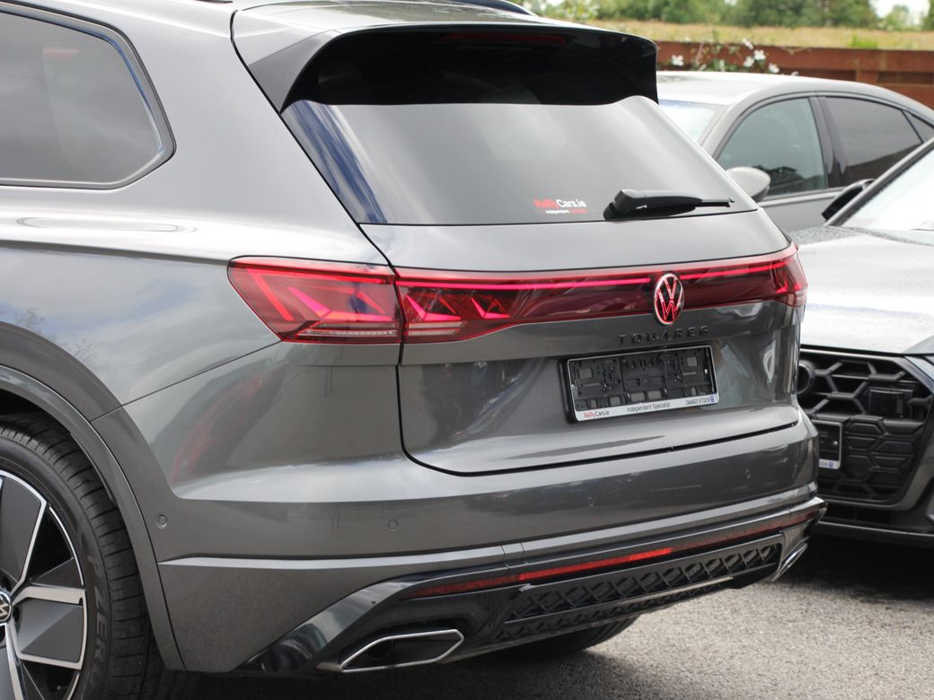 2025 Volkswagen Touareg