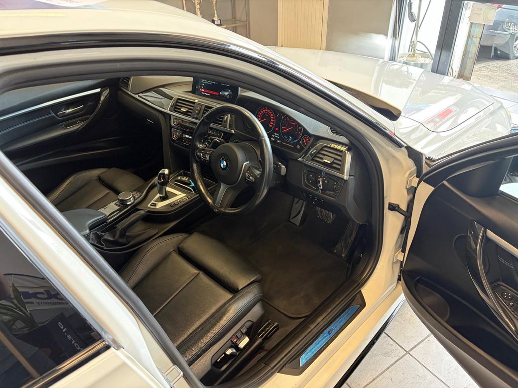 2018 BMW 330