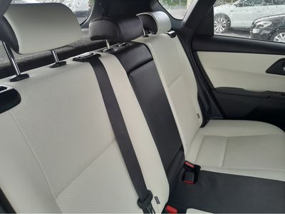 2017 Toyota Auris