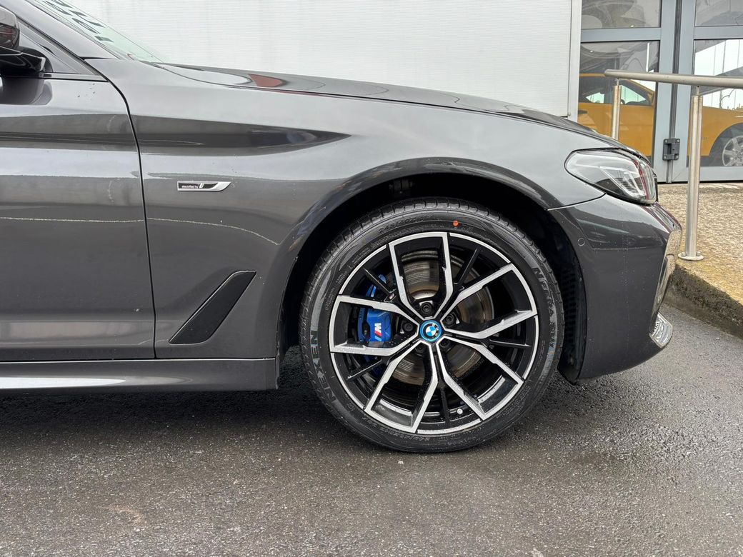 2023 BMW 5 Series