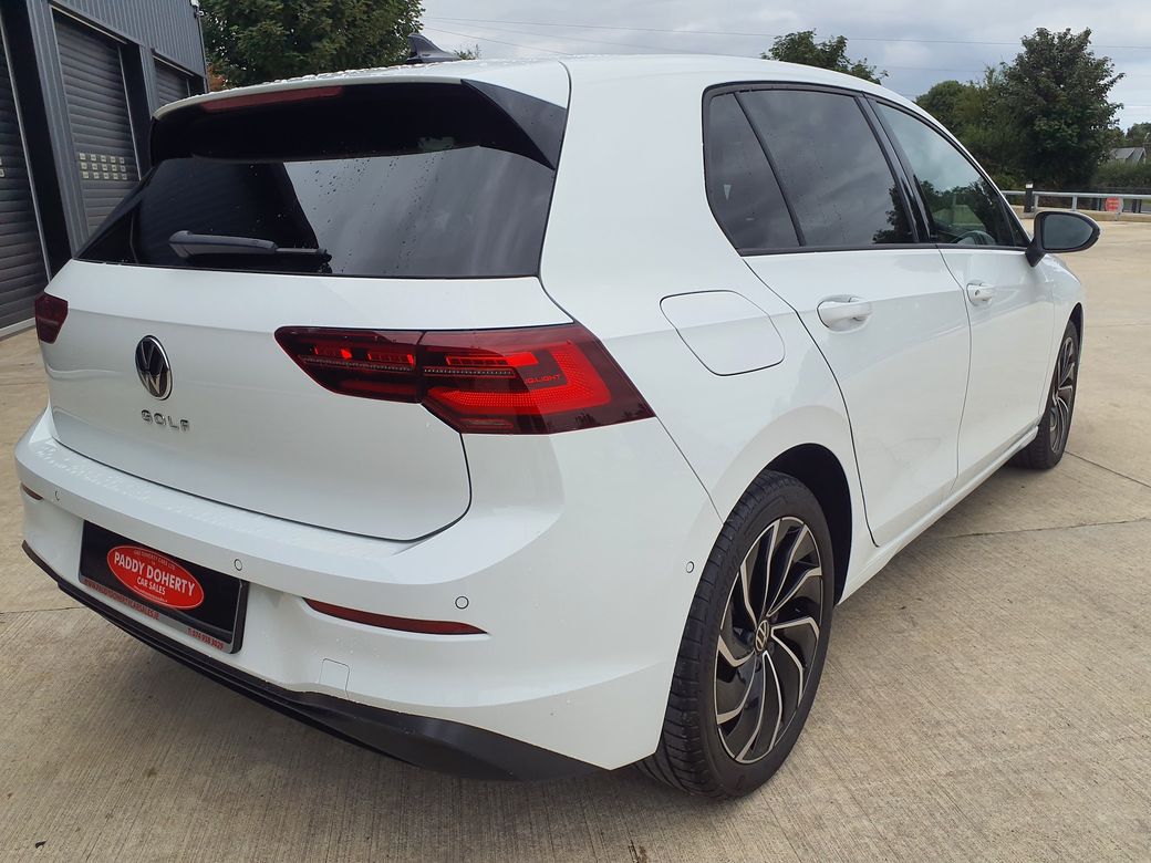 2023 Volkswagen Golf