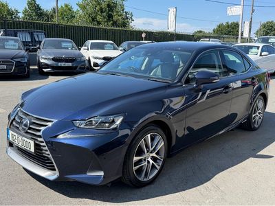 2018 Lexus IS 300h