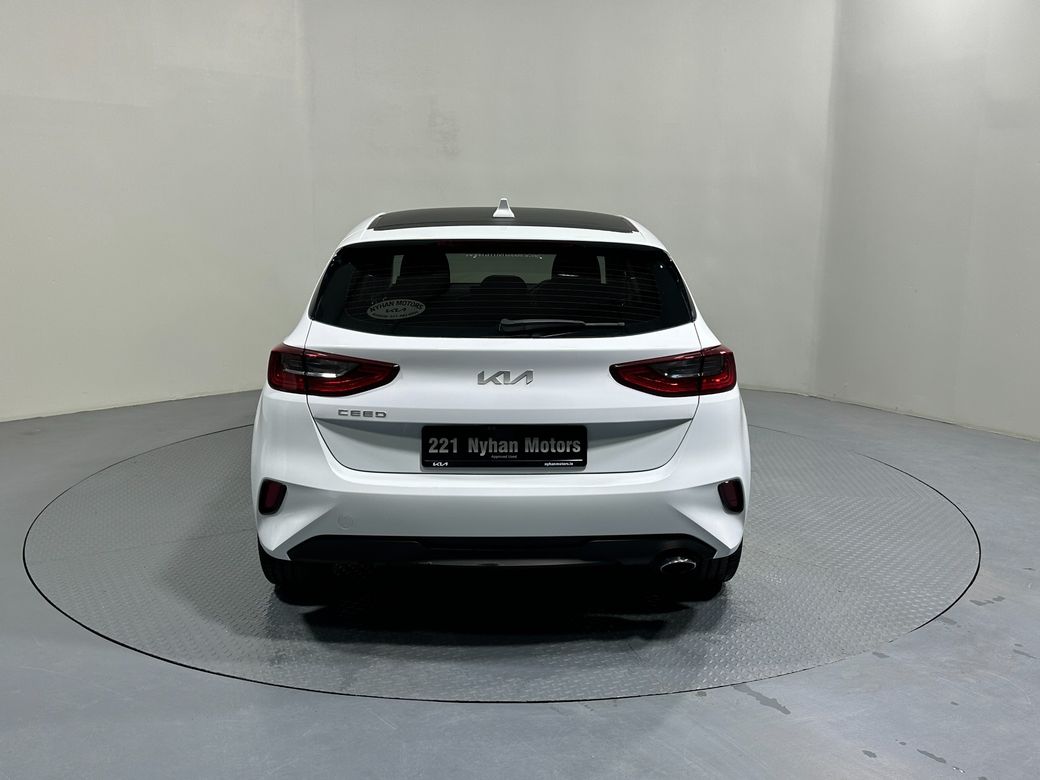 2022 Kia Ceed