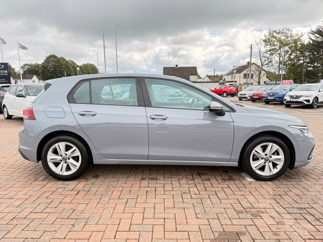 2024 Volkswagen Golf