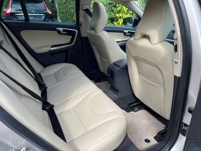 2018 Volvo V60
