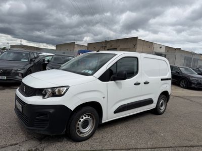 2022 Peugeot Partner