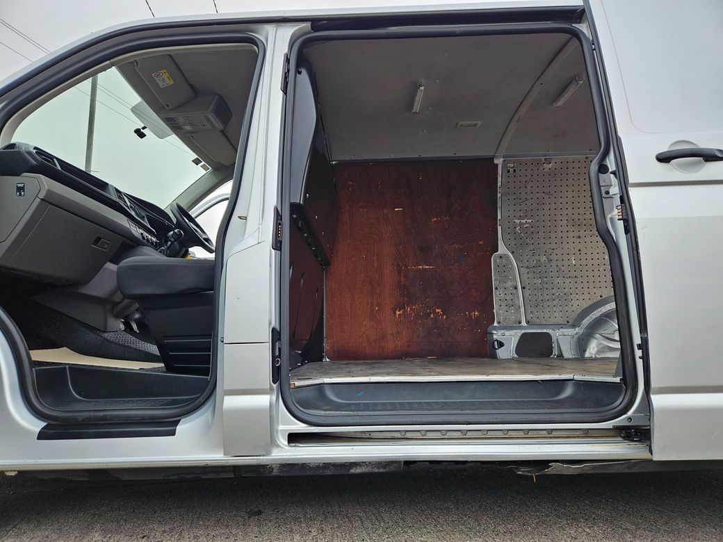 2020 Volkswagen Transporter