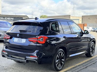 2025 BMW iX3