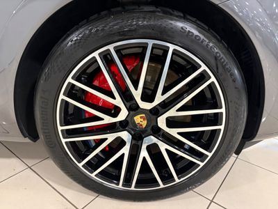 2024 Porsche Cayenne
