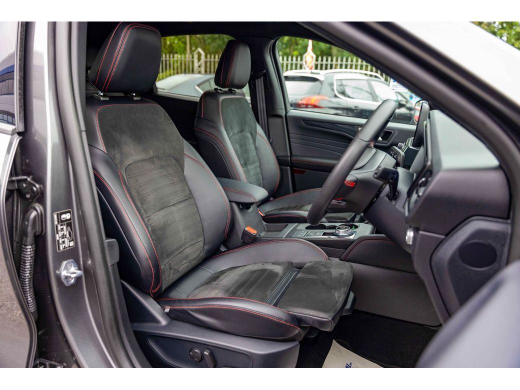 2023 Ford Kuga