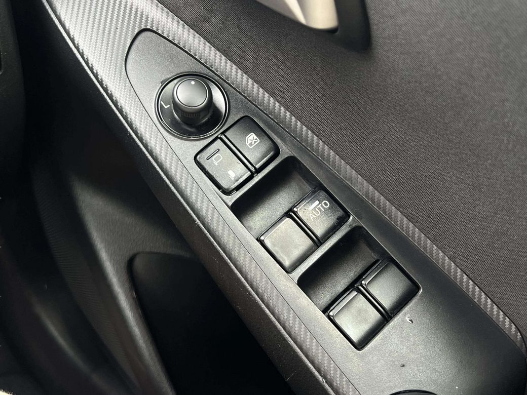 2019 Mazda Demio