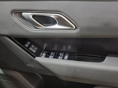 2026 Land Rover Range Rover Velar