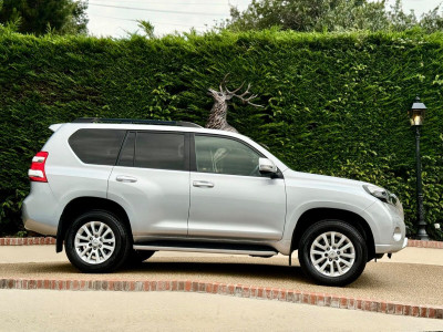2017 Toyota Landcruiser