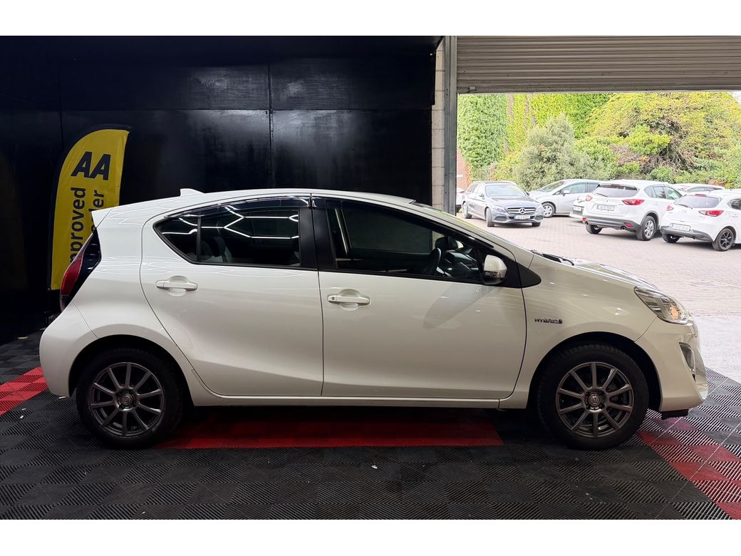 2017 Toyota Aqua