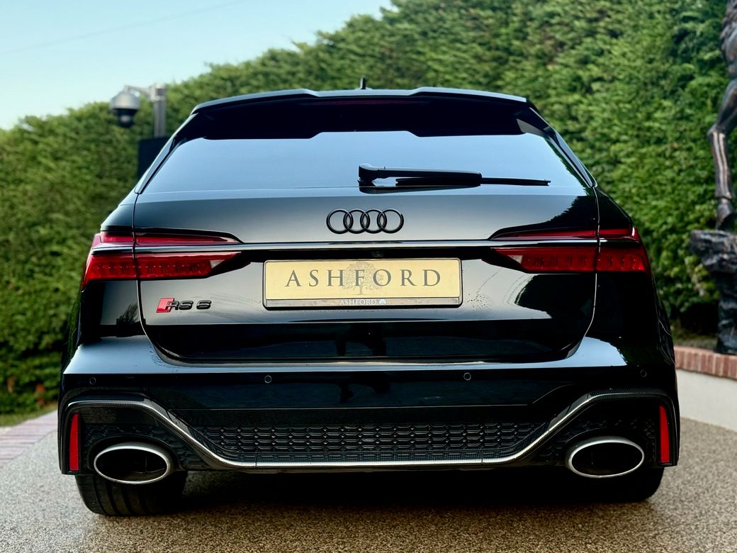2021 Audi RS6