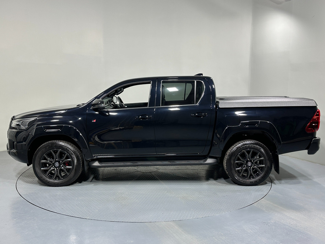 2024 Toyota Hilux