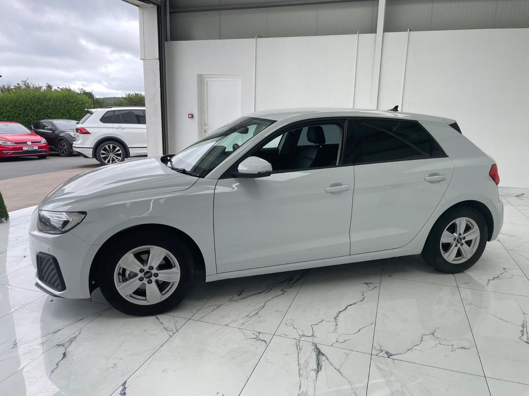 2022 Audi A1