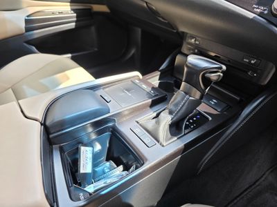 2021 Lexus ES 300h