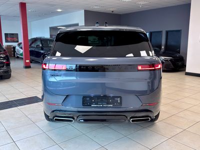 2025 Land Rover Range Rover Sport